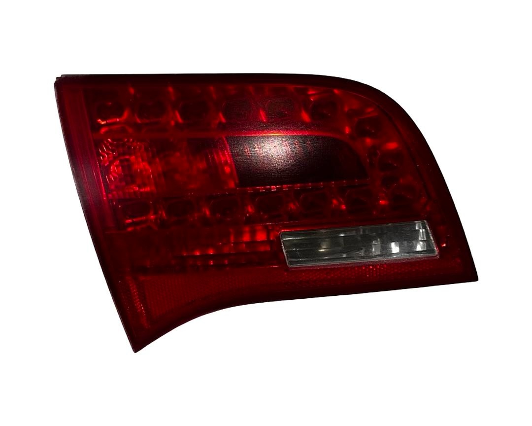 LED levé zadní vnitřní světlo 4F9945093C Audi A6 C6 4F avant