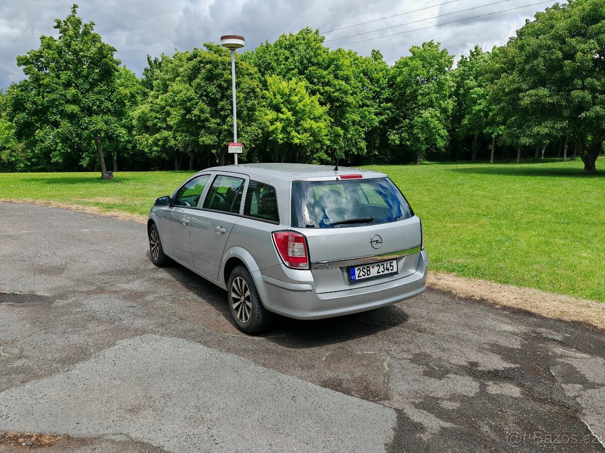 Opel Astra STK 9/2026 platná