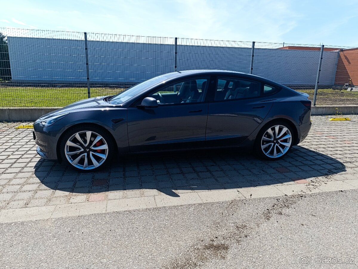 Tesla Model 3 Performance refresh