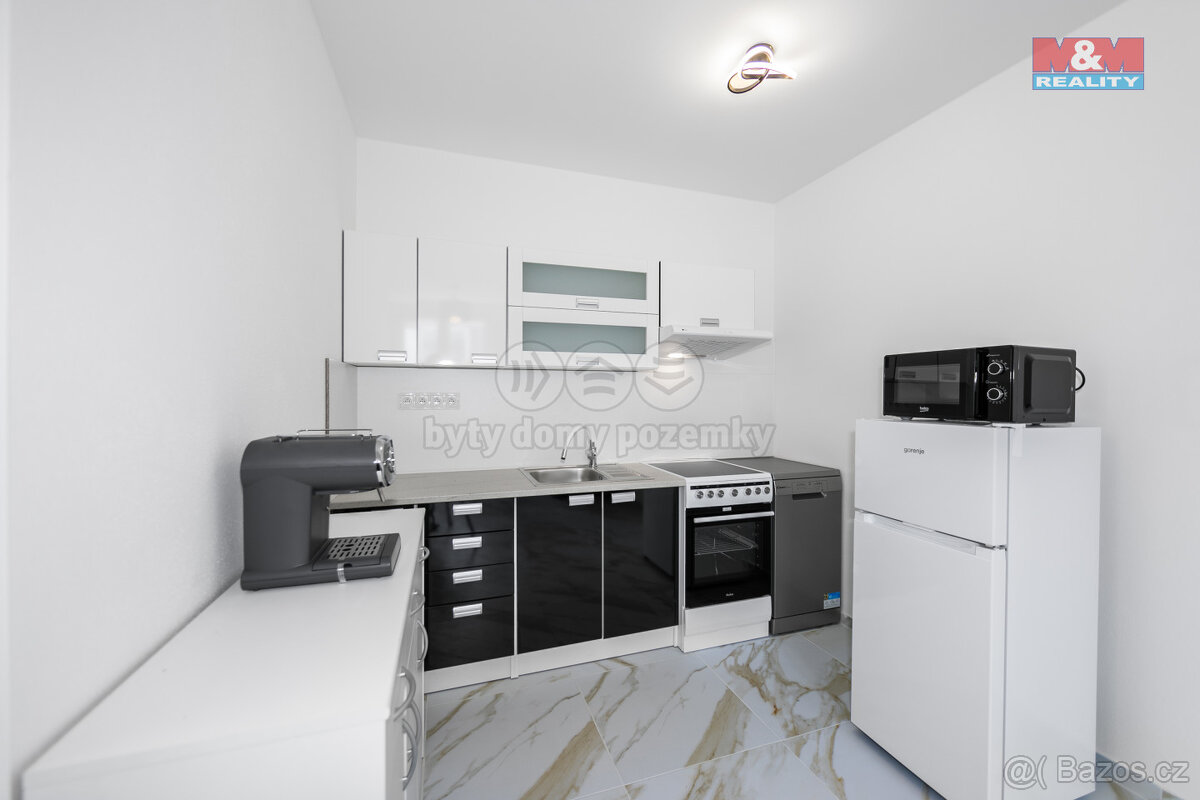 Pronájem bytu 2+kk, 43 m², Vochov