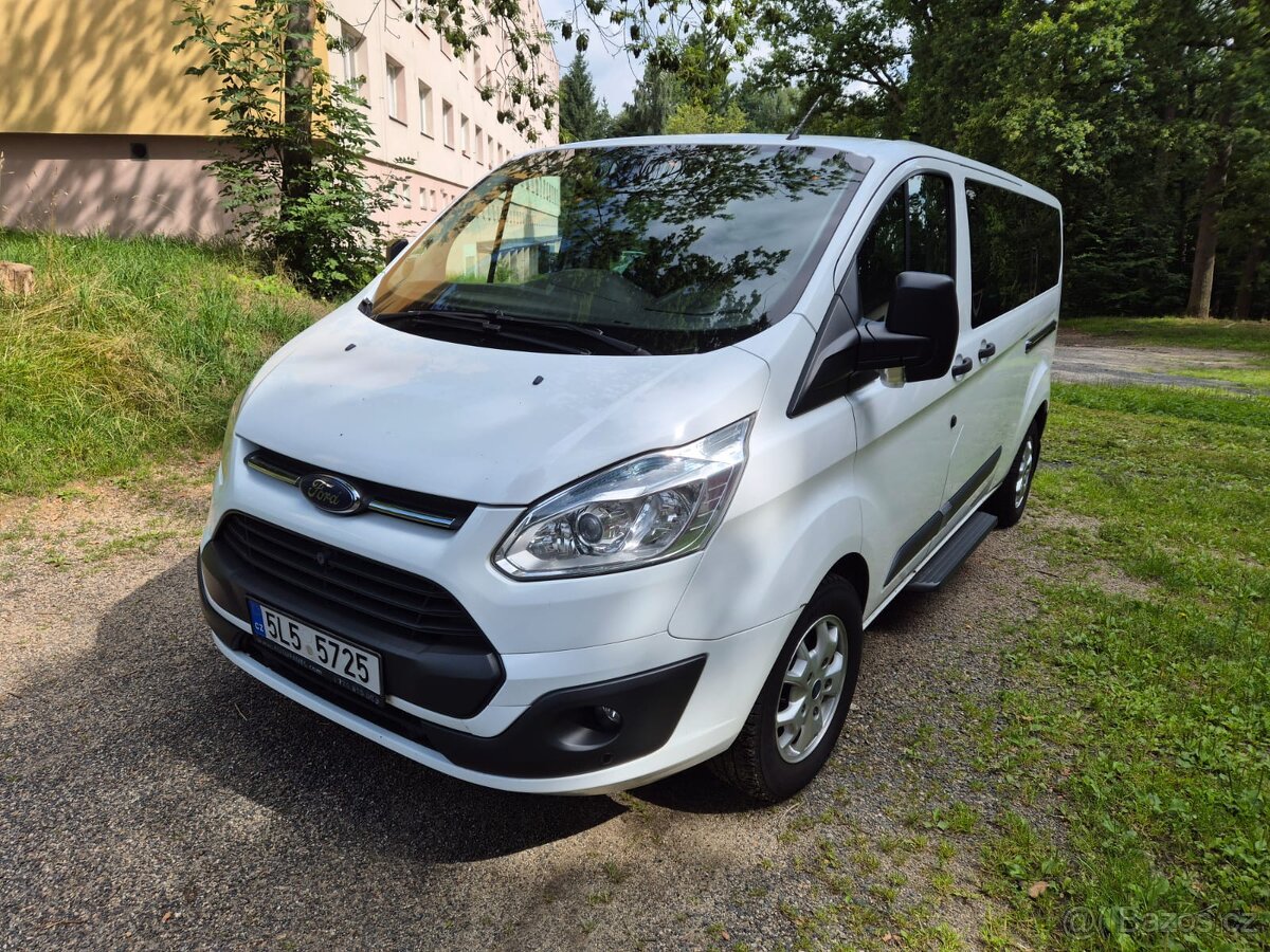 Ford Transit Custom long, 2,2tdci 114kw, 8.míst model 2014