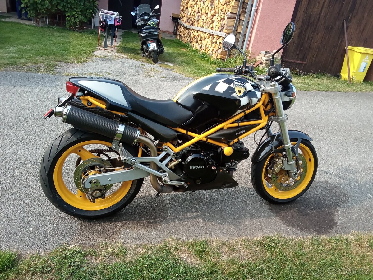 Ducati Monster 600