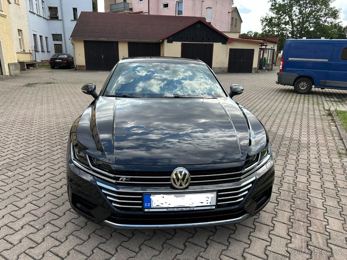 Volkswagen Arteon R-LINE 2.0 TSI 140KW