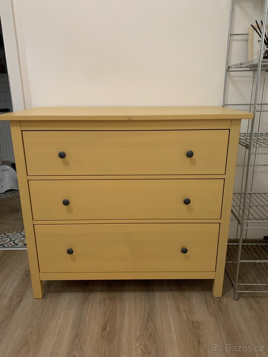 HEMNES KOMODA - 3 zásuvky