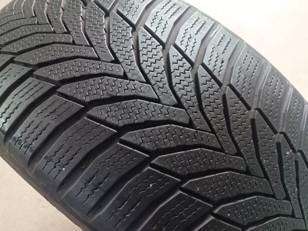 225/55 R17 NEXEN (4221)