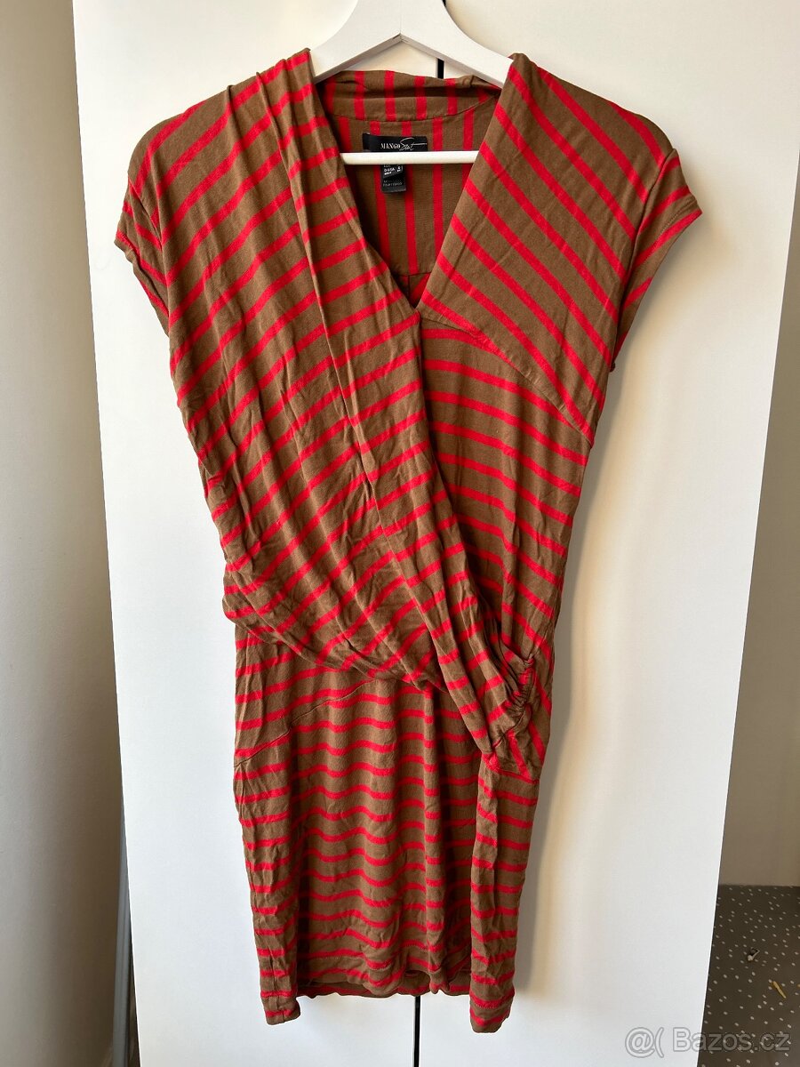 Pruhované šaty Mango