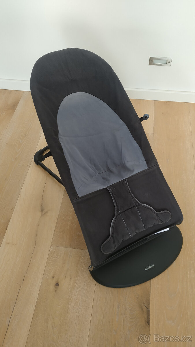 Lehátko/houpátko BabyBjörn Bliss, černošedá