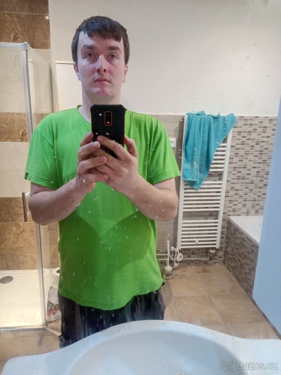 Hledám holku na vztah ozvi se