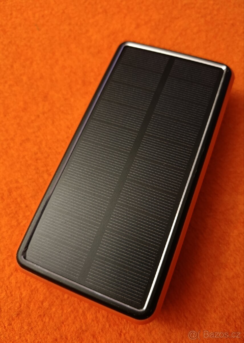 Solární powerbanka