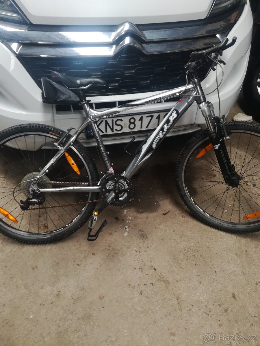 Horske kolo,zn.FUJI,odpruzene velice pekne