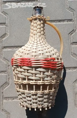 Prodám demižon 2 litry