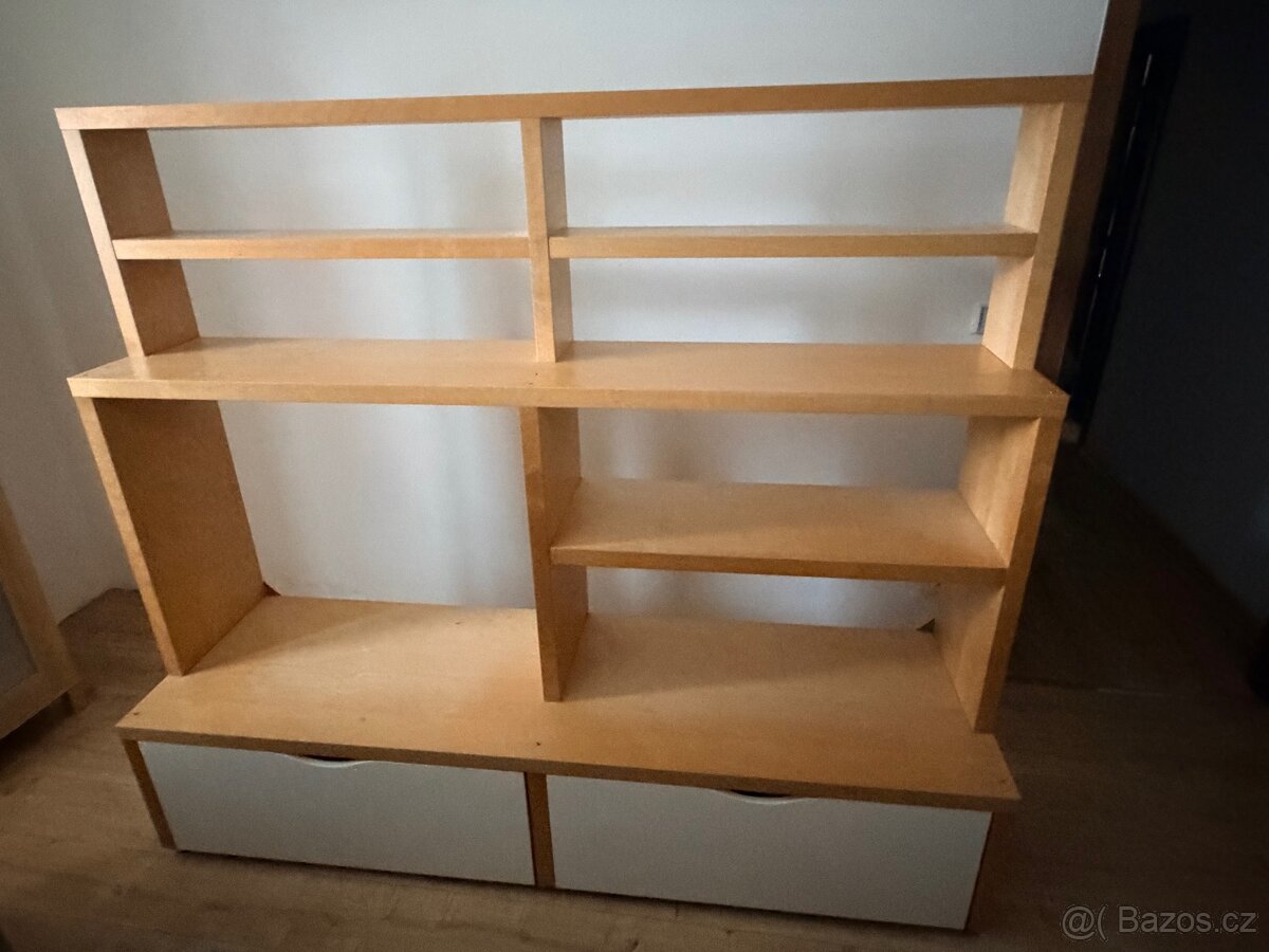 Obývací/dětská stěna IKEA