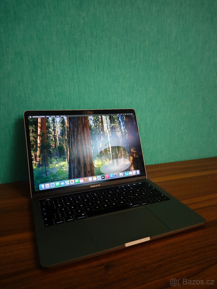 MacBook Pro 2018 | i5 • 8GB • 512GB