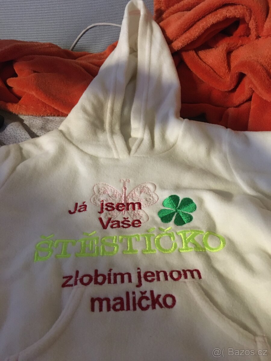 Prodam detskou mikinu.