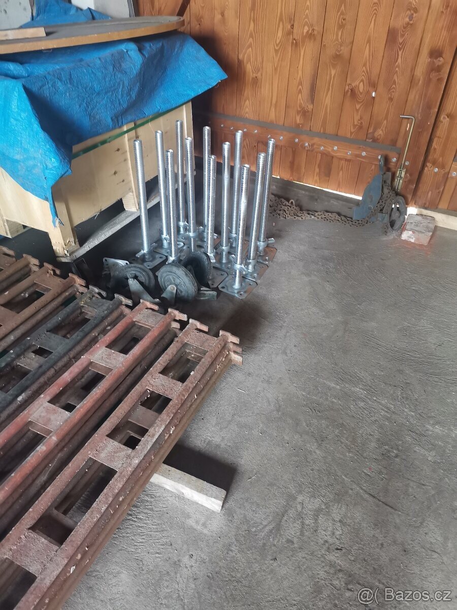 5polí Haki lešení