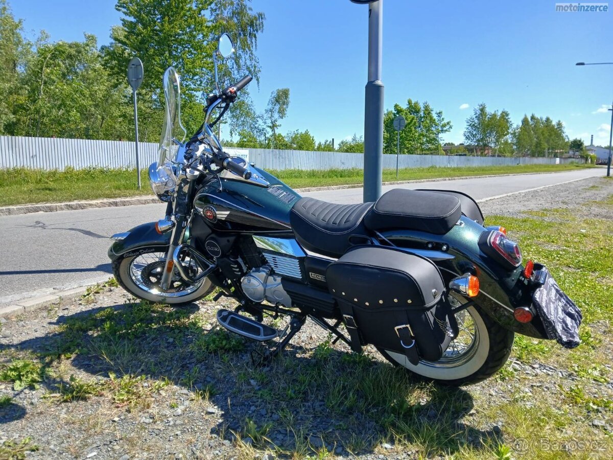 UM Motorcycles Renegade Classic