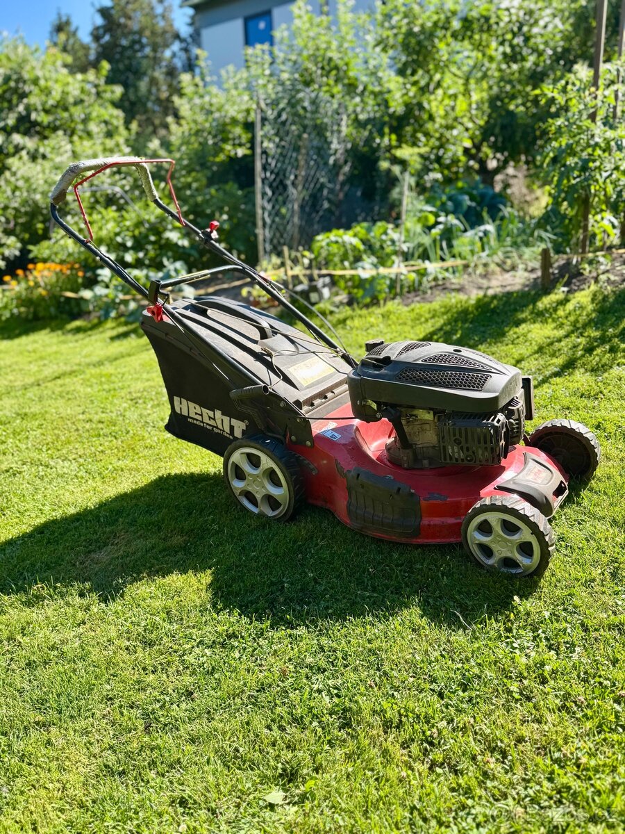 Sekačka HECHT 551 SX