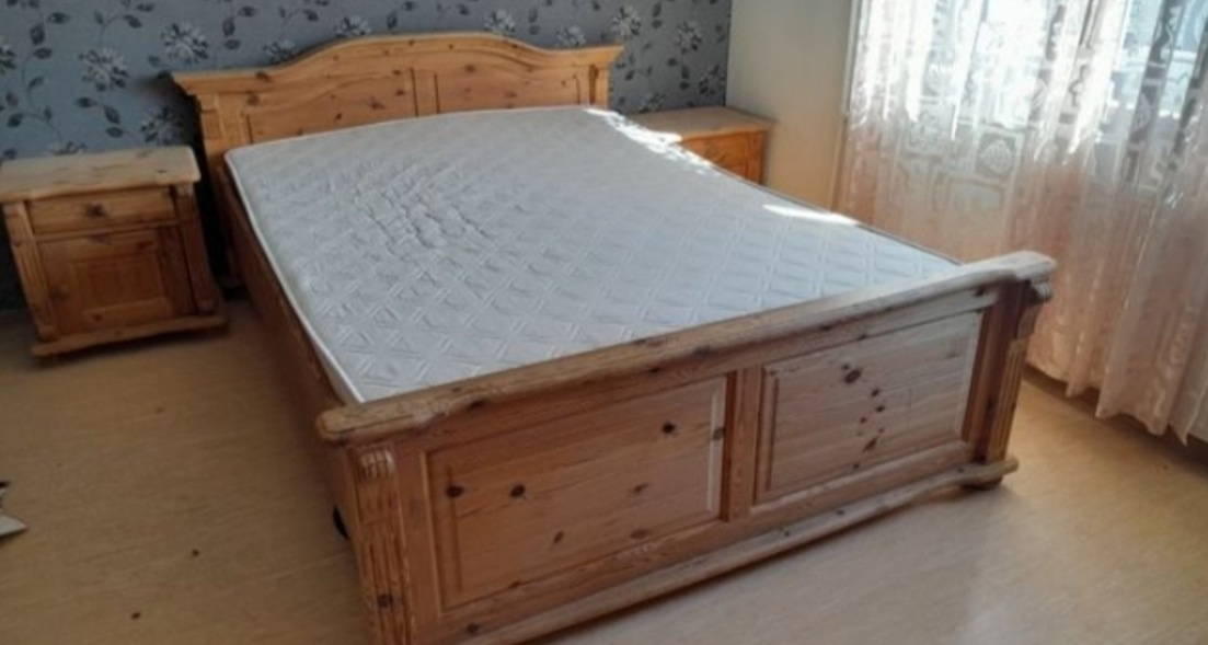 Robustní ložnice z masivu,7166