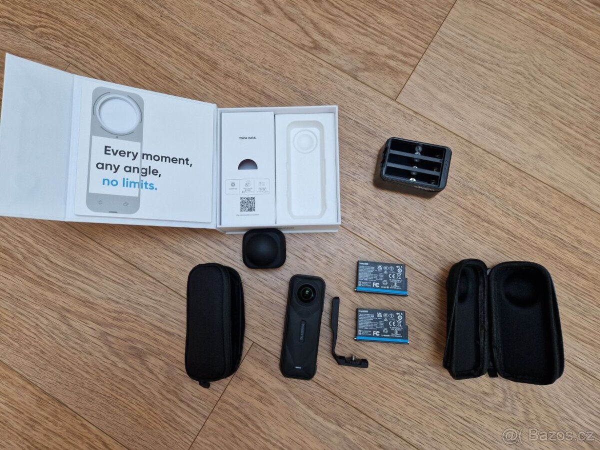 Kamera Insta360 X5 + příslušenství