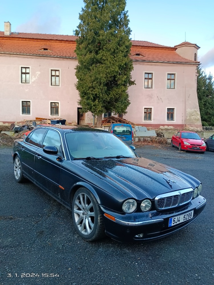 Jaguar XJ8 X350 LPG