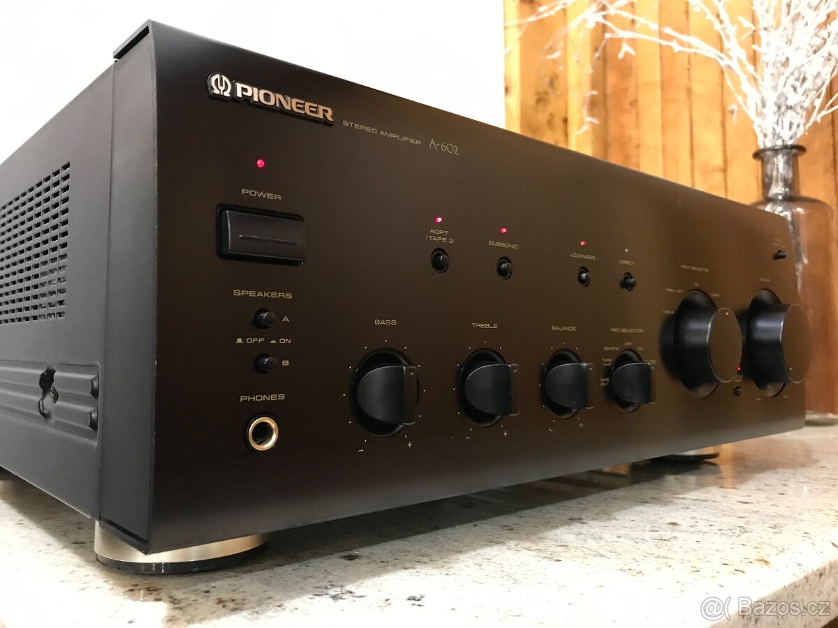 Pioneer A-602 Top stav