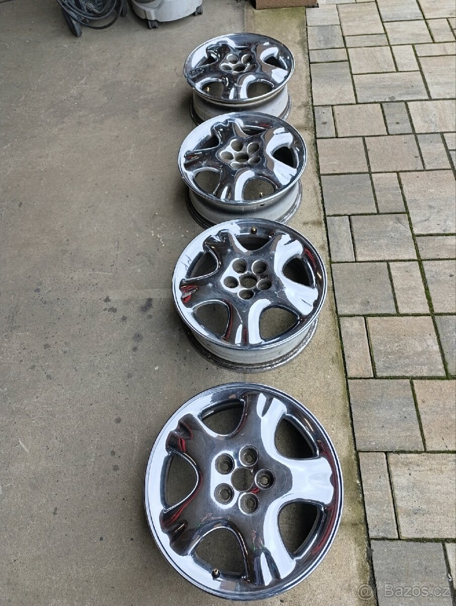 Chrom sada alu r16