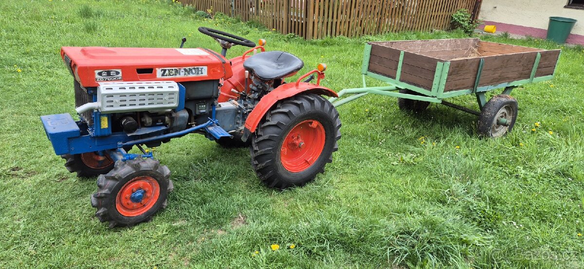 Traktor včetně vleku