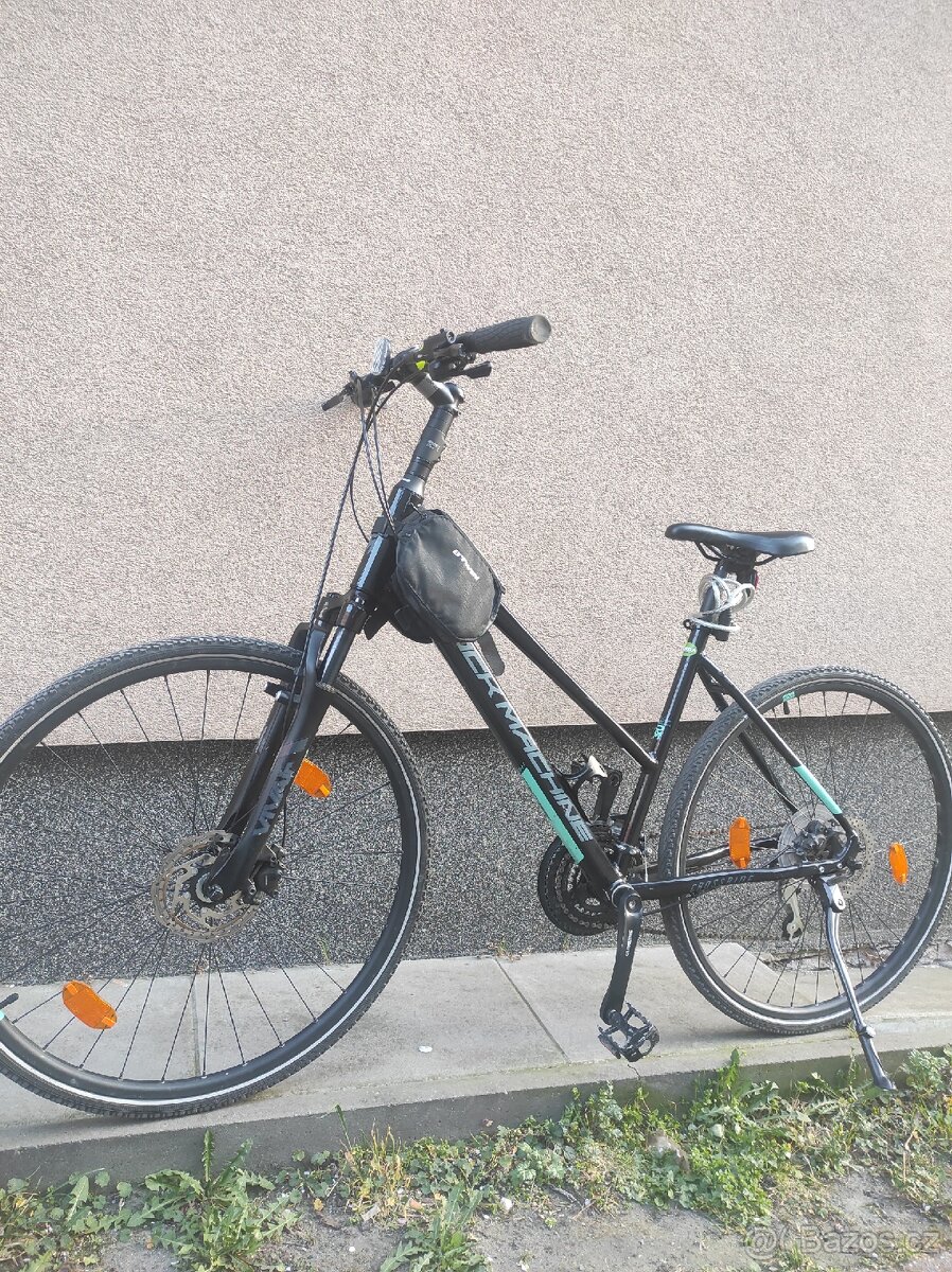 Kolo Rock Machine Crossride (L) Puvodny cena 20 tis