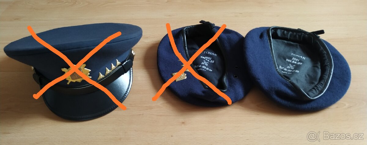 Vojenská důstojnická čepice a baret