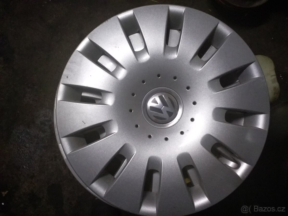 Prodám originální poklice Volkswagen 15