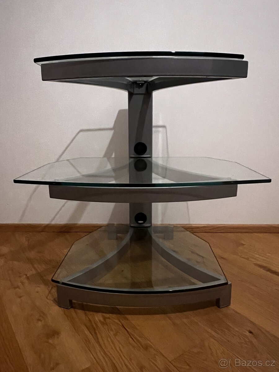 Stolek pod TV