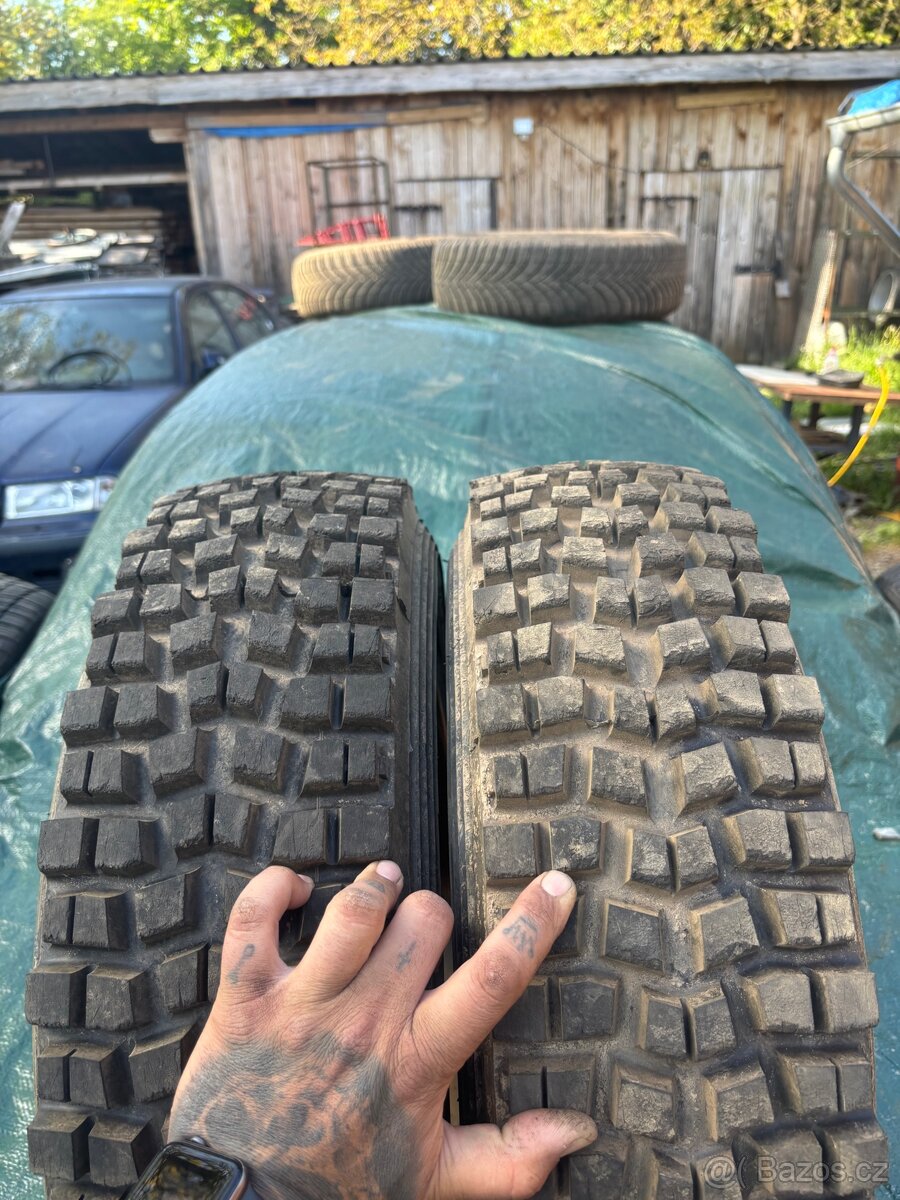 Pneu max cross 175/70/15