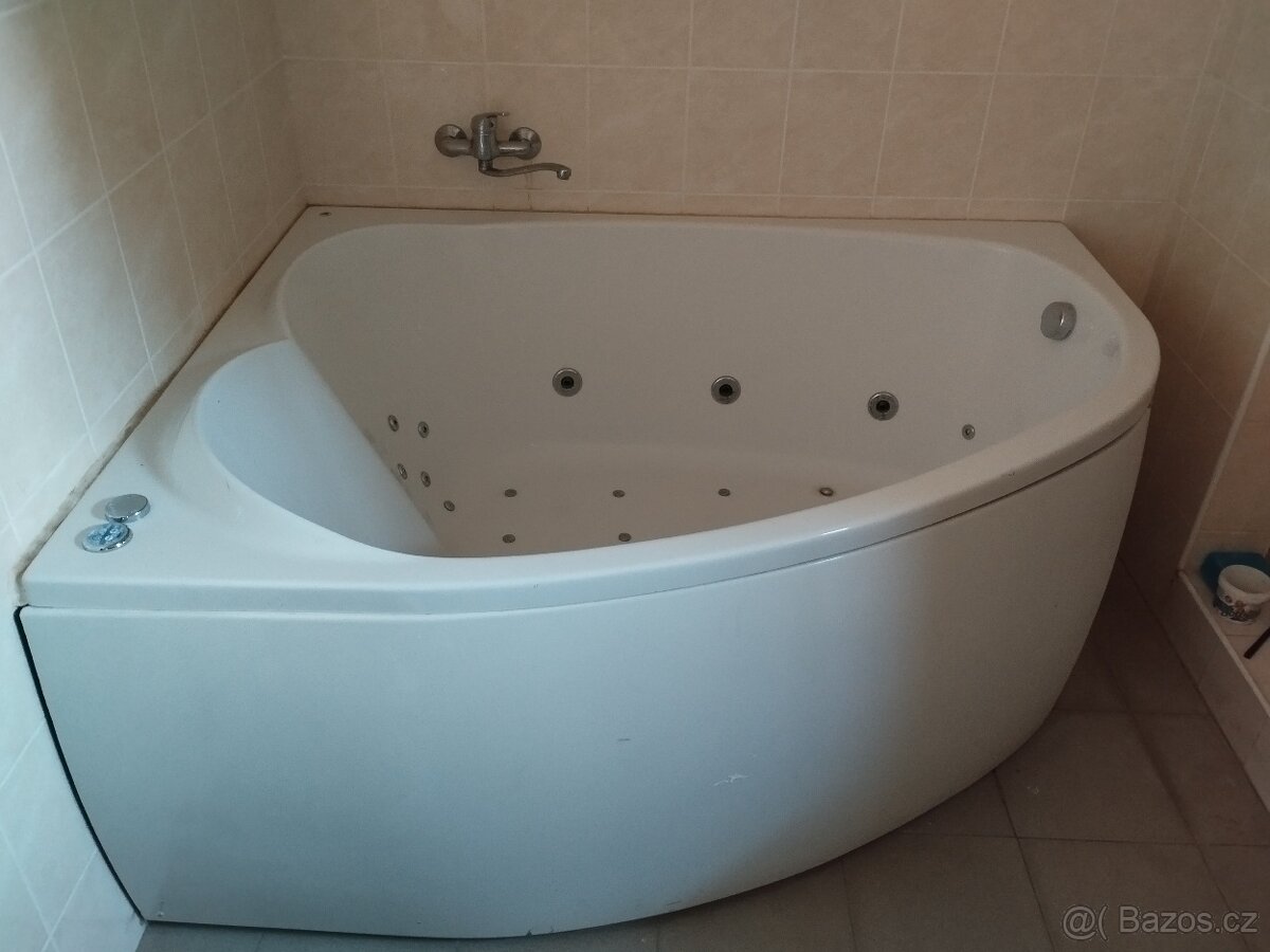 Vířivá vana pro dvě osoby