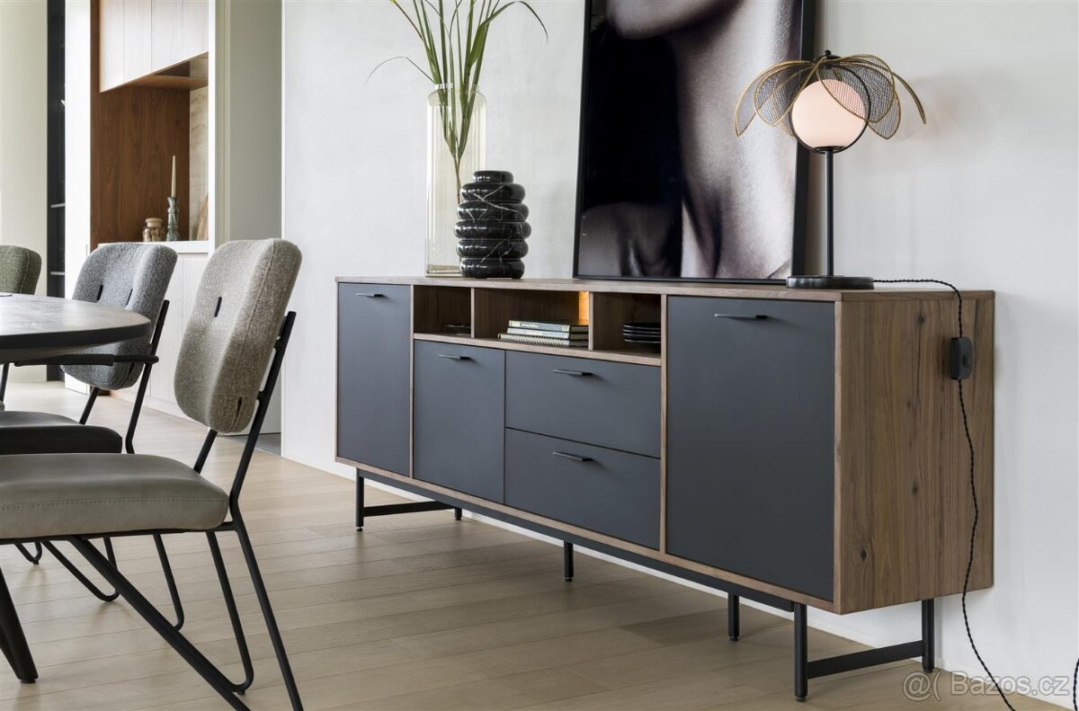 Moderní industriální skříň/komoda - Torano 230 cm