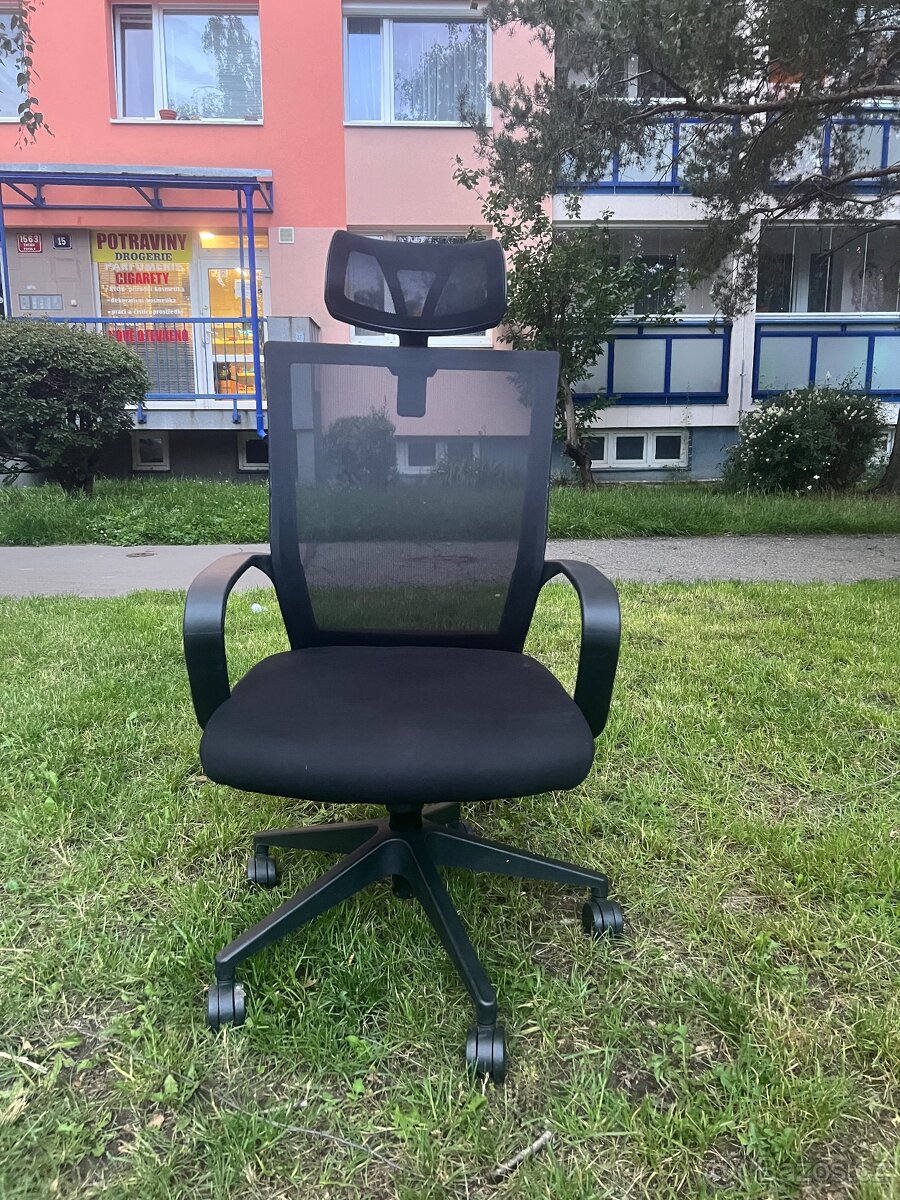Prodám kancelářskou židli – více kusů k dispozici