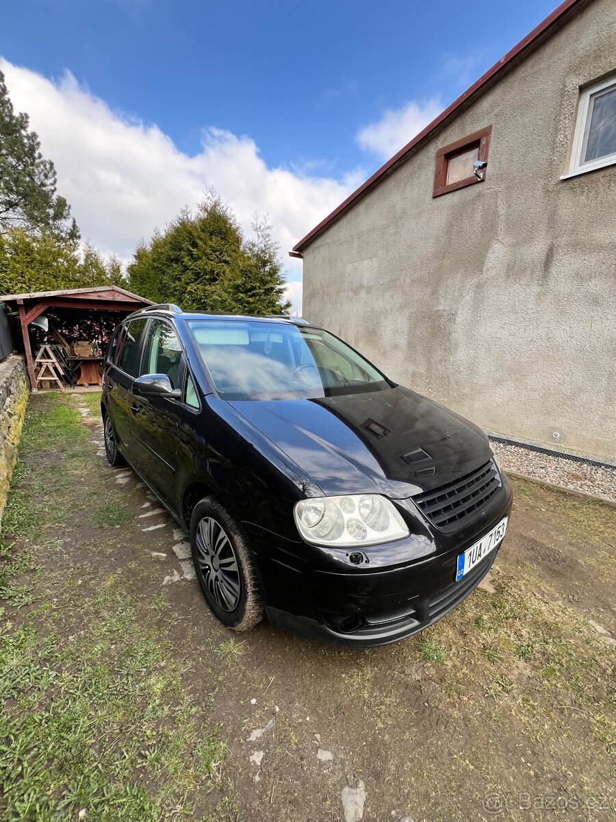 VW Touran 1T1 2004