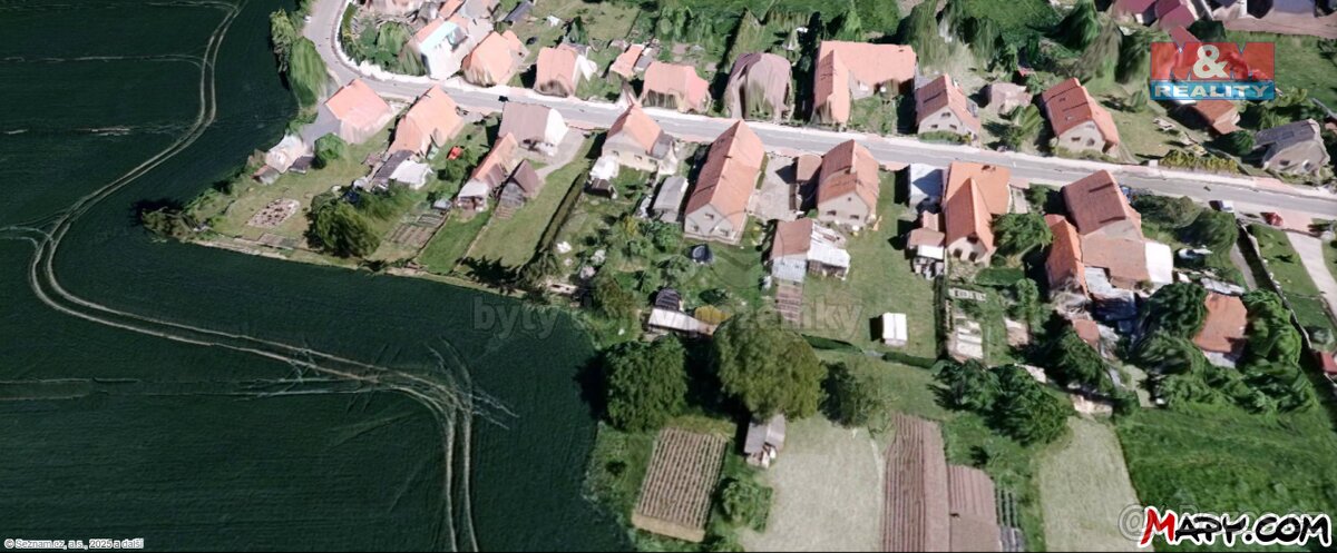 Prodej zahrady, 327 m², Kořenice