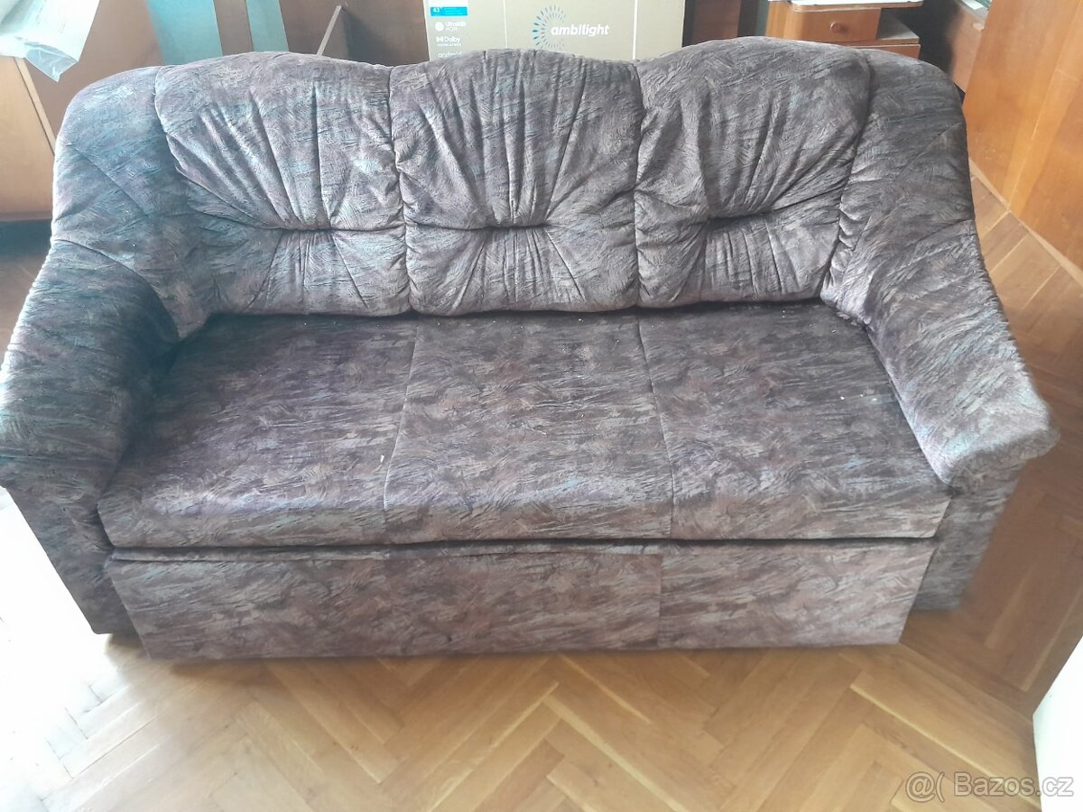 Rozkládací gauč