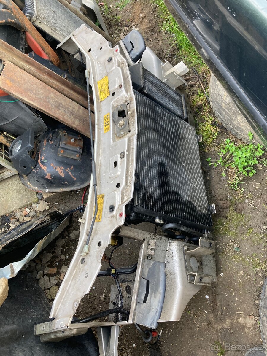 Chladičová stěna Freelander 1