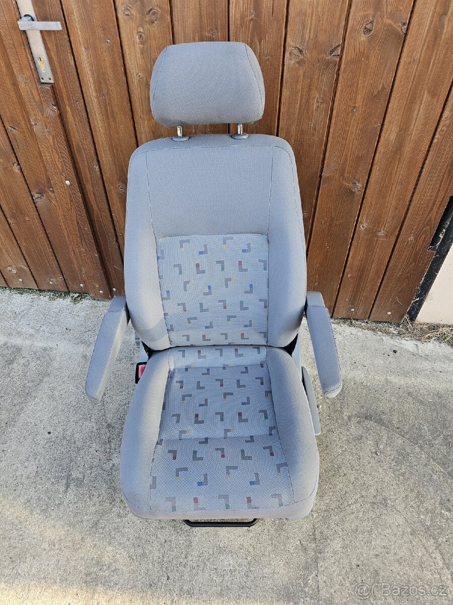 Řidičova sedačka, pilotka VW T5 T5.1 T6
