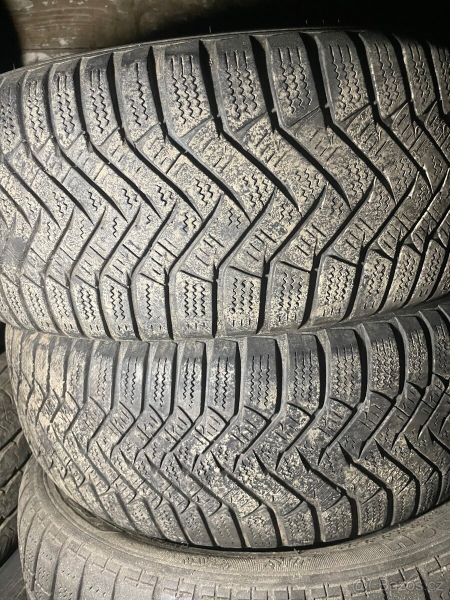 Zimni pneu 185/60 r14