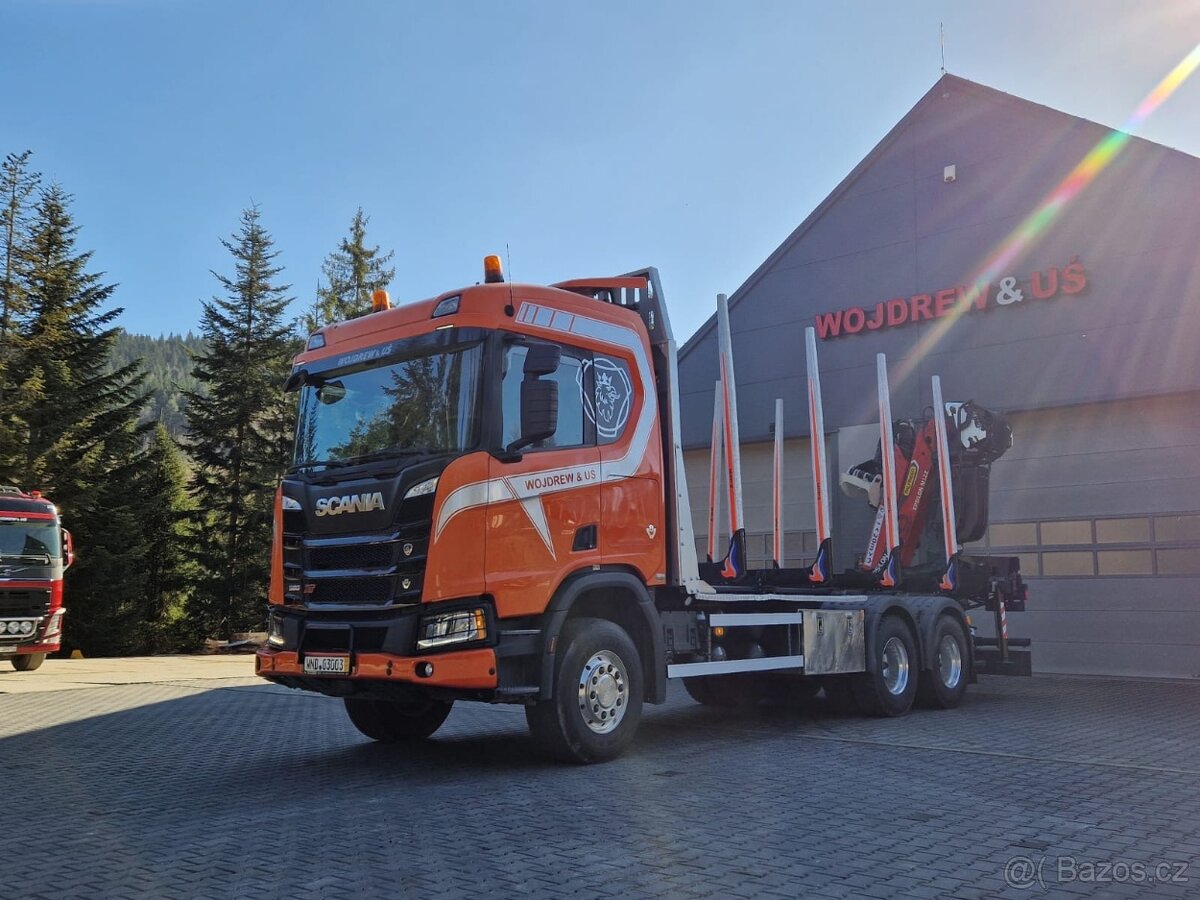 Lesovoz LESOVÚZ Scania V8 R580 do drewna lasu stos kłoda