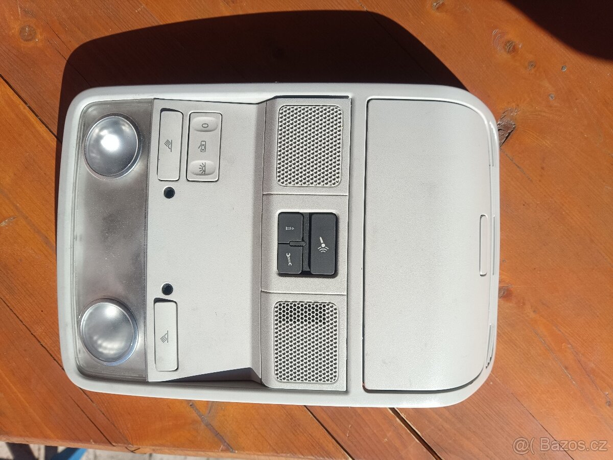 Passat B6 B7 stropní panel