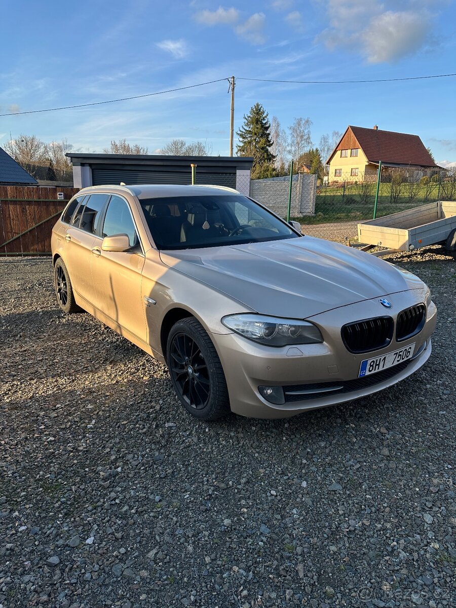 Bmw f11 X drive 530D - automat