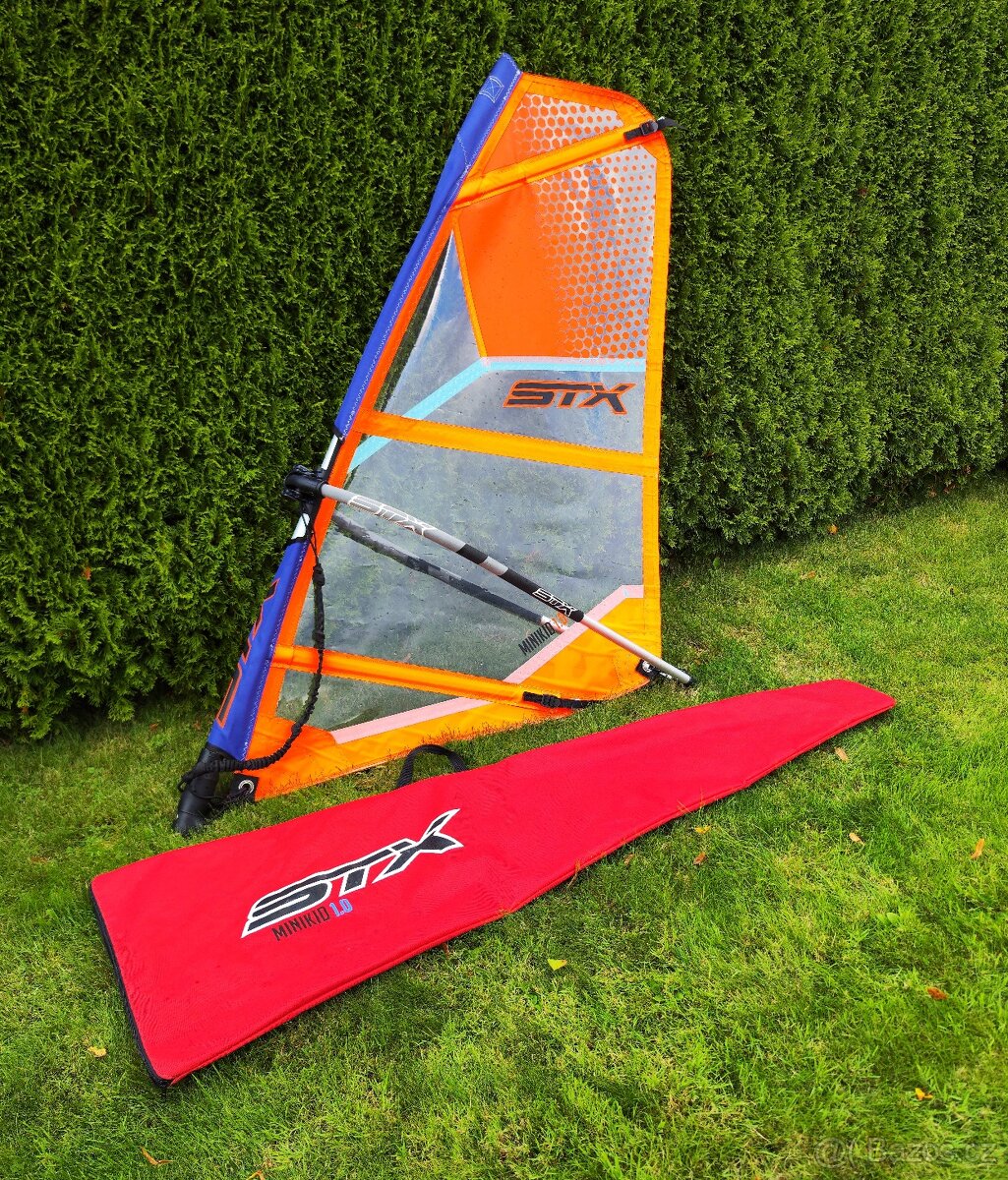 Windsurfingová plachta