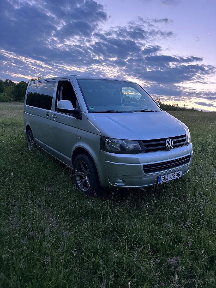 Volkswagen transporter t5.1  2.0 tdi
