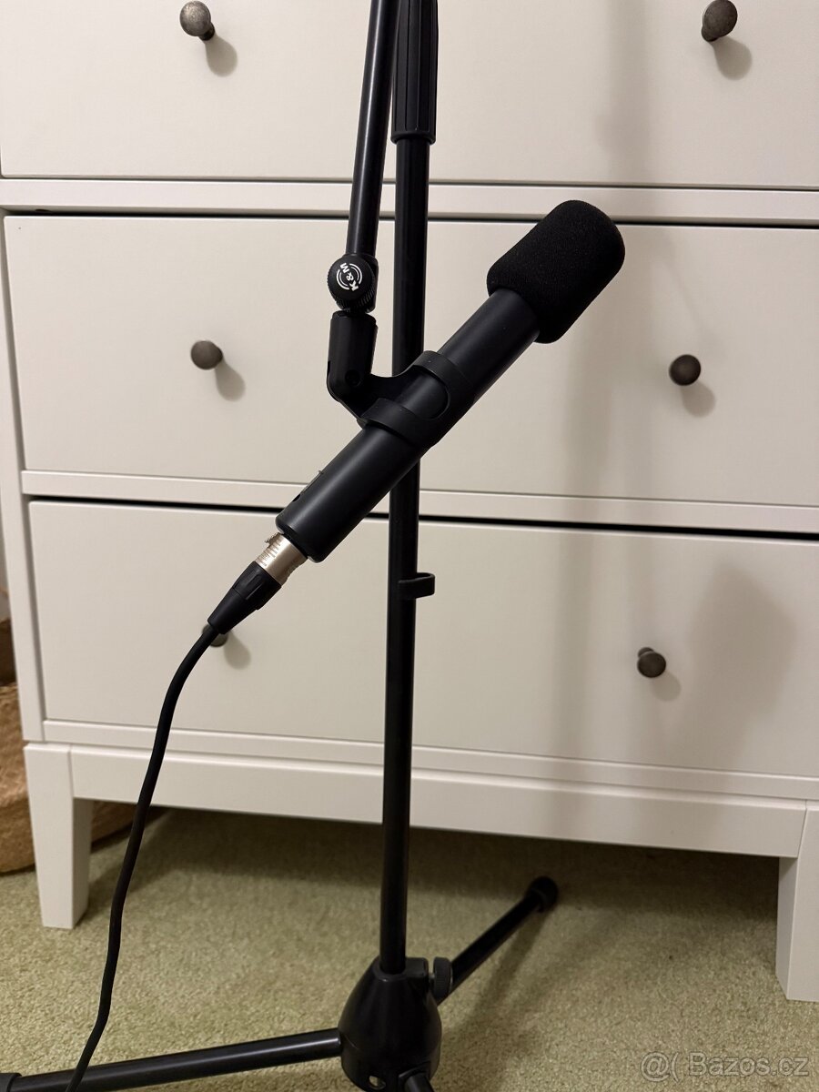 Mikrofon AKG C1000S + K&M stojan + kabel + obal - mam 2 sady
