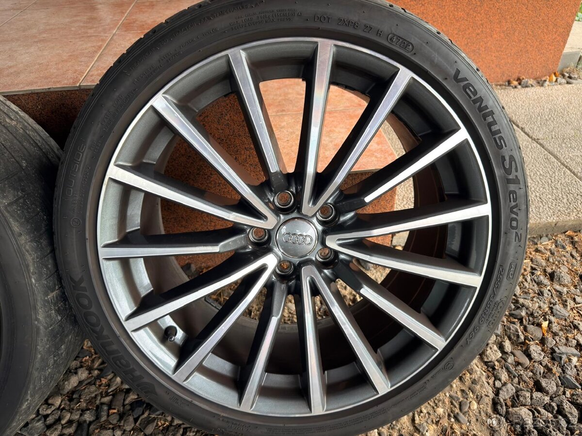 Alu kola audi S line A5 r19