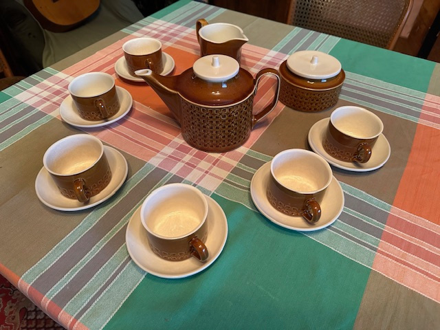 KERAMICKÁ ČAJOVÁ/KÁVOVÁ SOUPRAVA