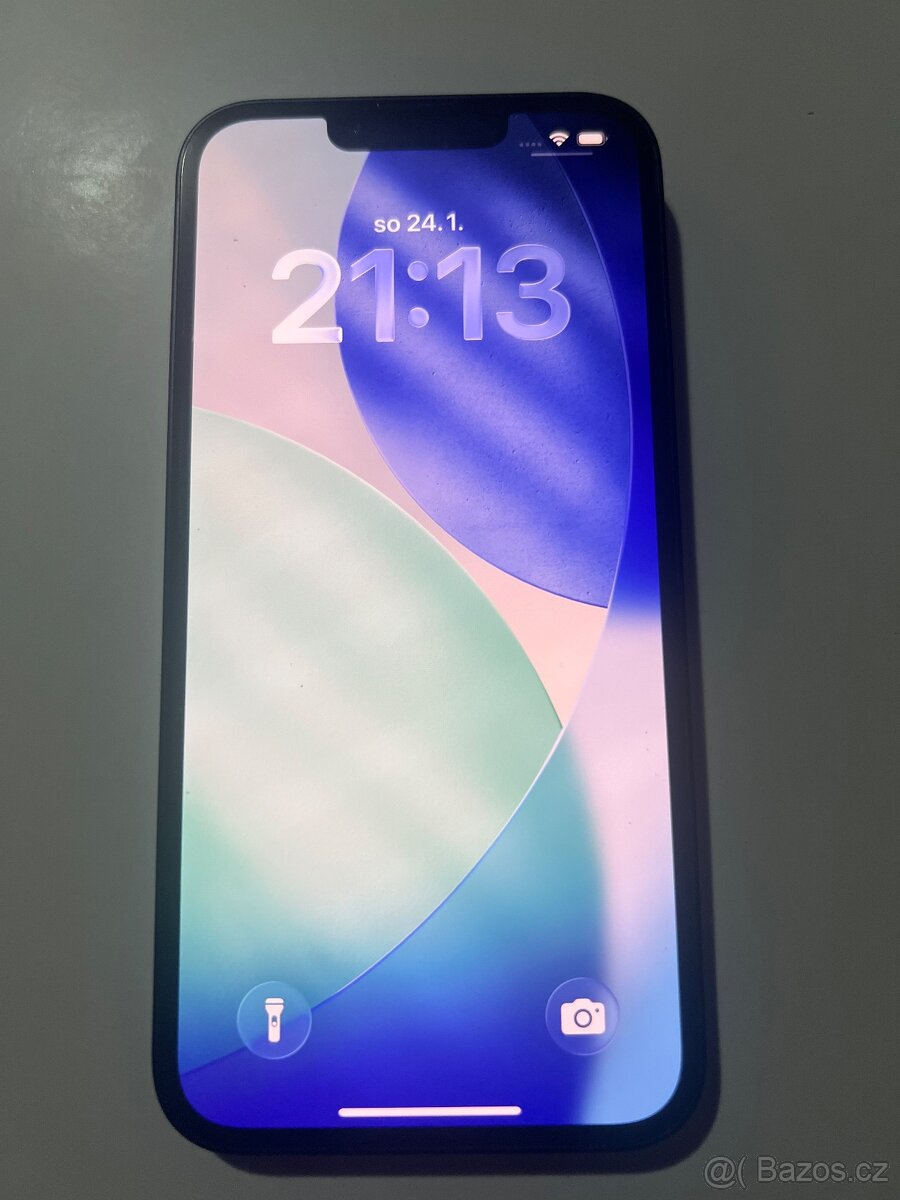 iPhone 13 128GB Temně inkoustová